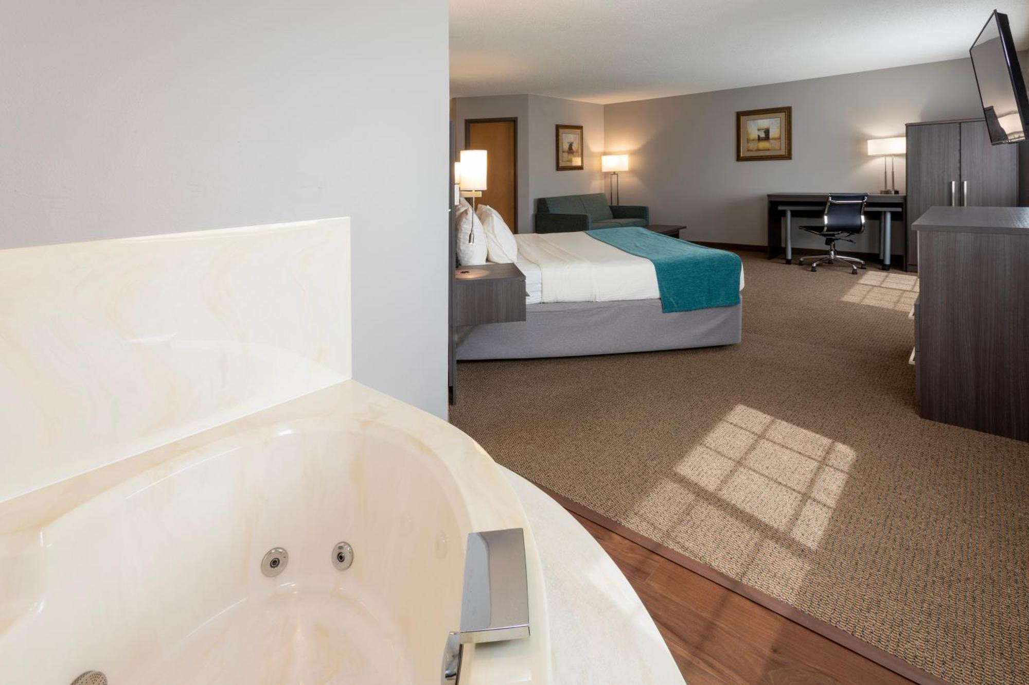 Paynesville Inn & Suites Habitación foto